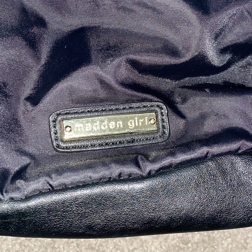 Bag - Picture 3 of 8